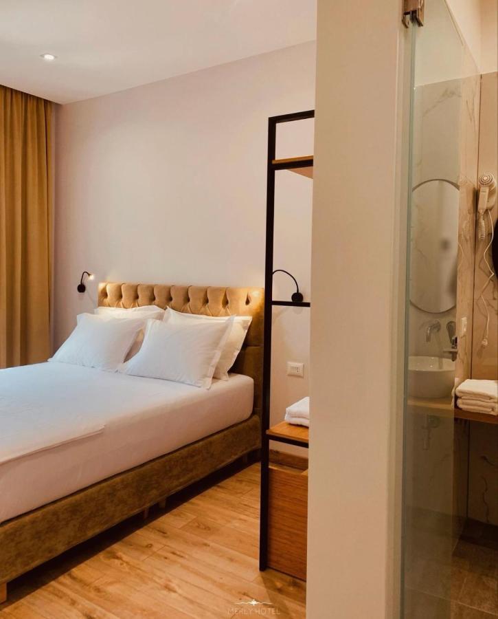 Merly Hotel Përmet Eksteriør billede